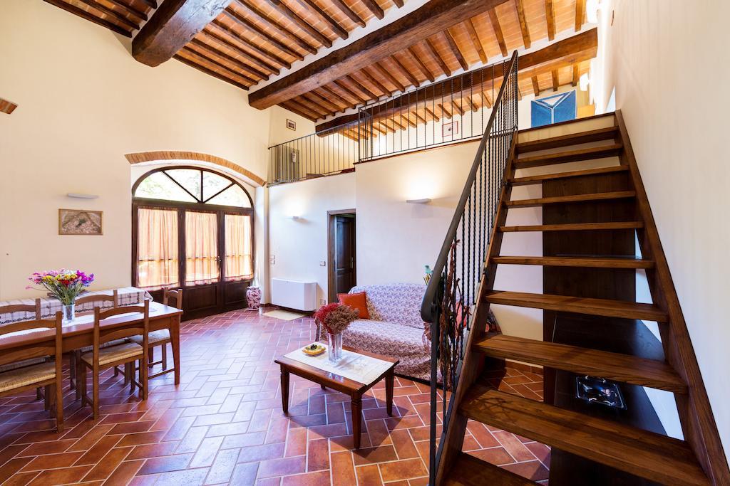 Casale Vacanze Il Granaio Κορτόνα Δωμάτιο φωτογραφία